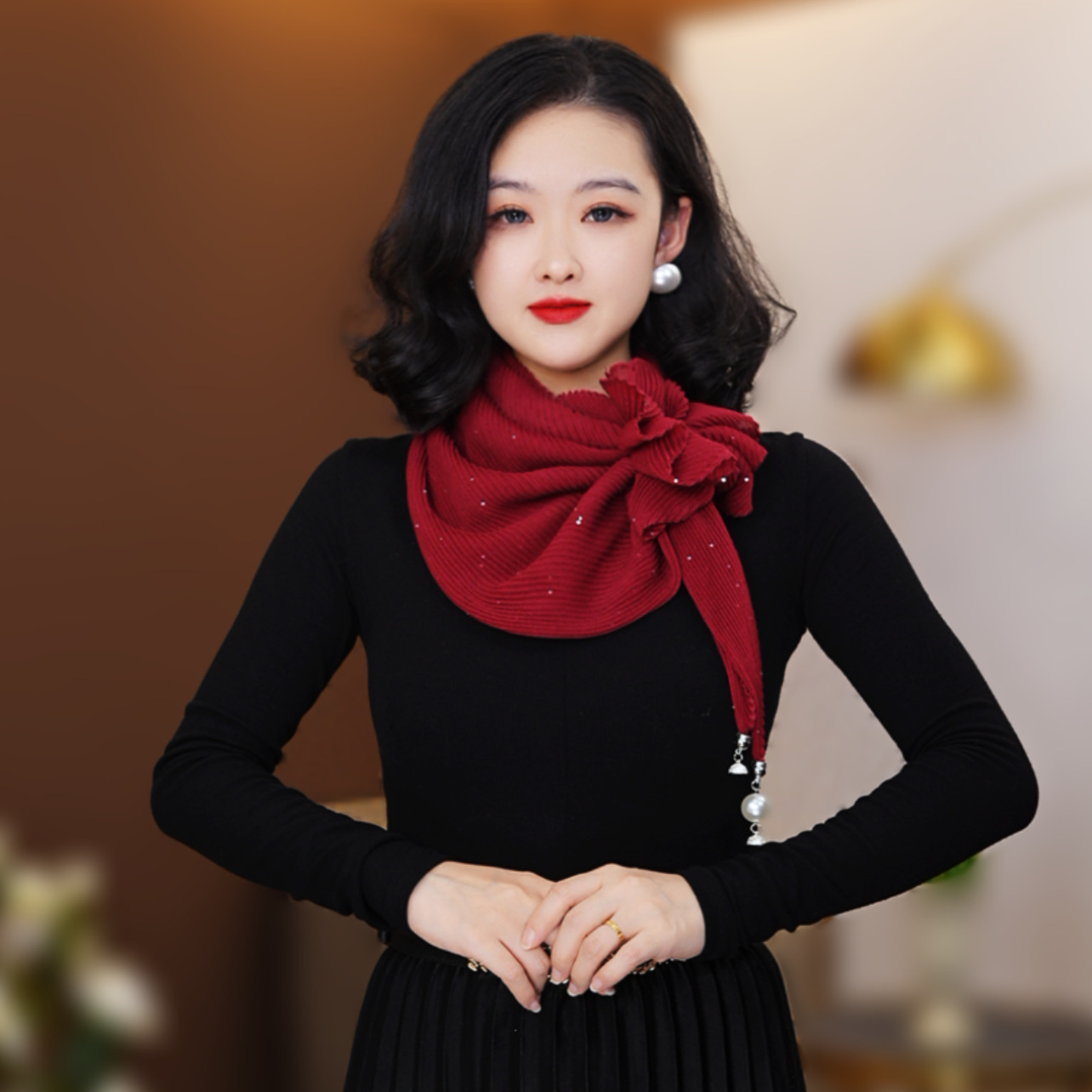 2024秋冬新款磁扣褶皱丝巾女百搭时尚围巾保暖护颈小披肩两用围脖