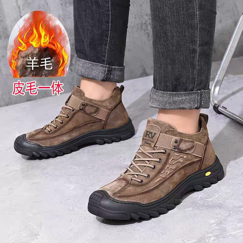 冬季男款皮毛一体羊绒靴