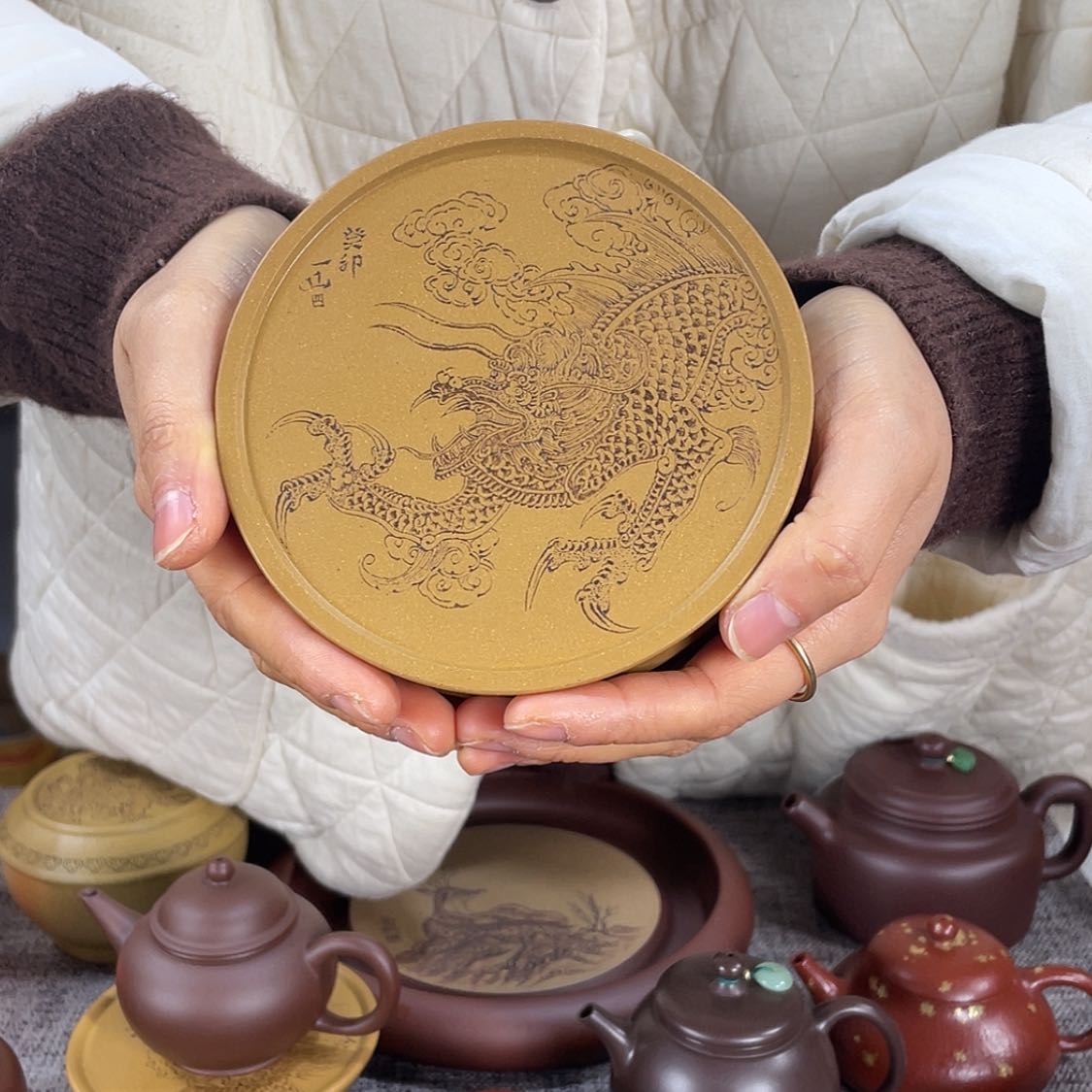 【闪购商品】紫砂茶壶M**X一山刻绘壶承