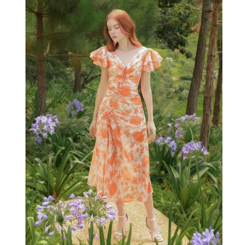 【DÉ MYSTÈRE】夏季度假风荷叶边碎花收腰V领女装连衣裙GJL10060679