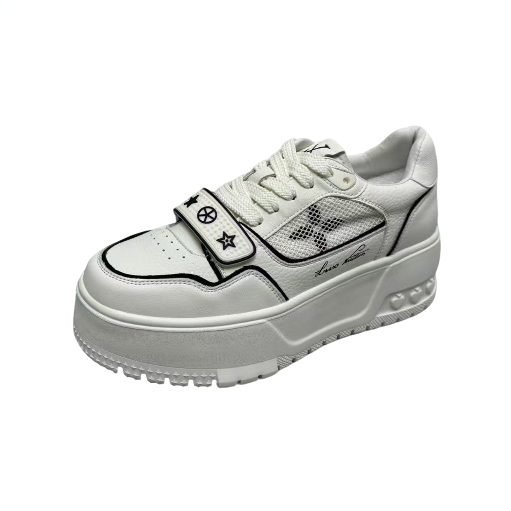 M89C01    5244真皮厚底运动鞋 （标准尺码）（荣）