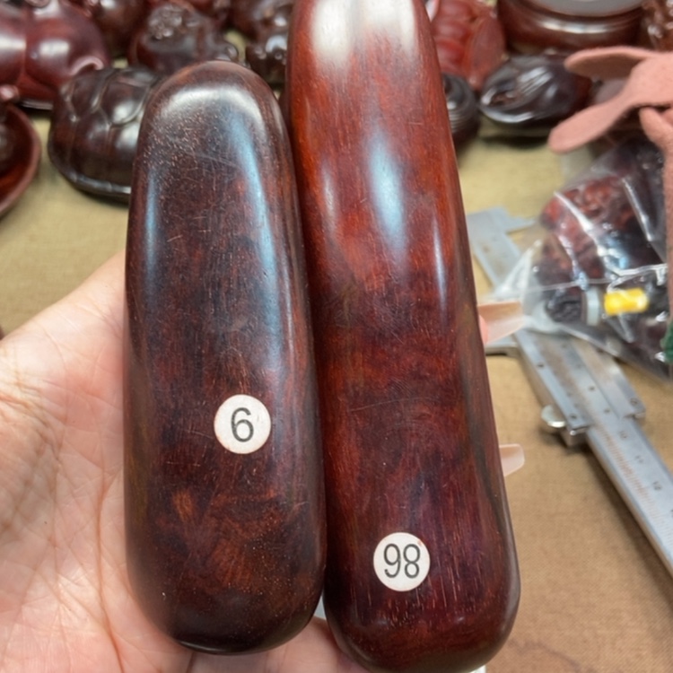 【闪购商品】檀木豹*w檀木