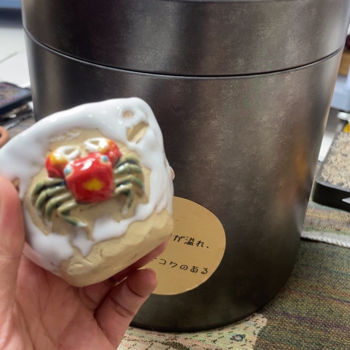 大晚上的我还在看电视剧