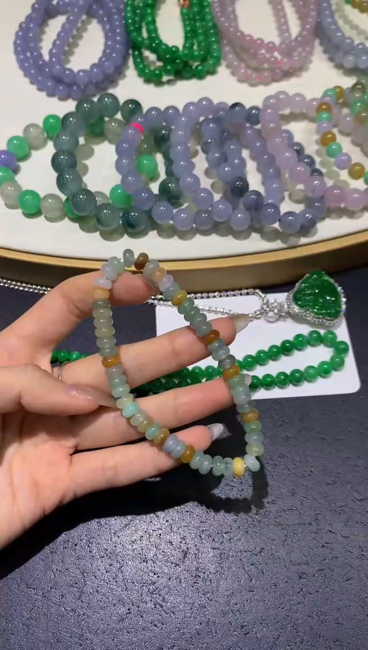 【闪购商品】翡翠团购未镶嵌60