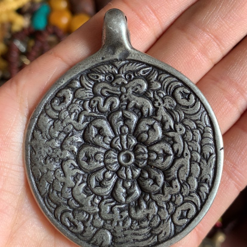 【闪购商品】琉璃手工艺品