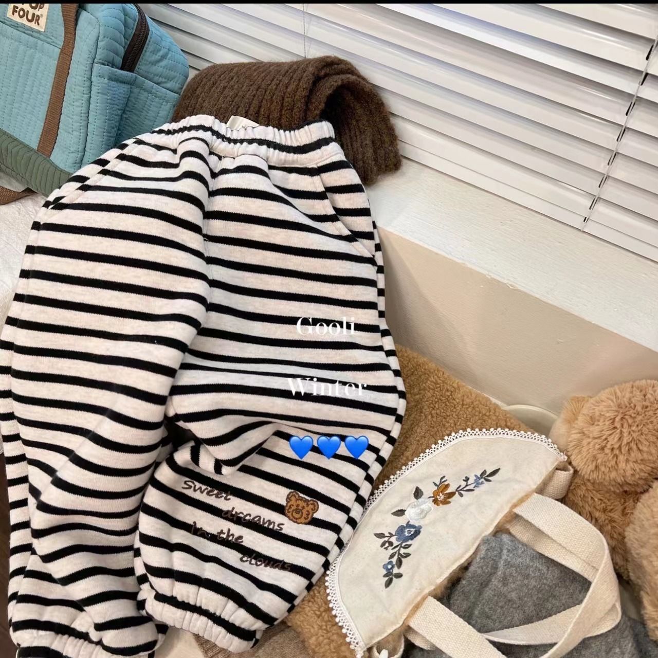【肉包】儿童新款韩范男女童条纹宽松条纹加绒加厚束脚中小童卫裤