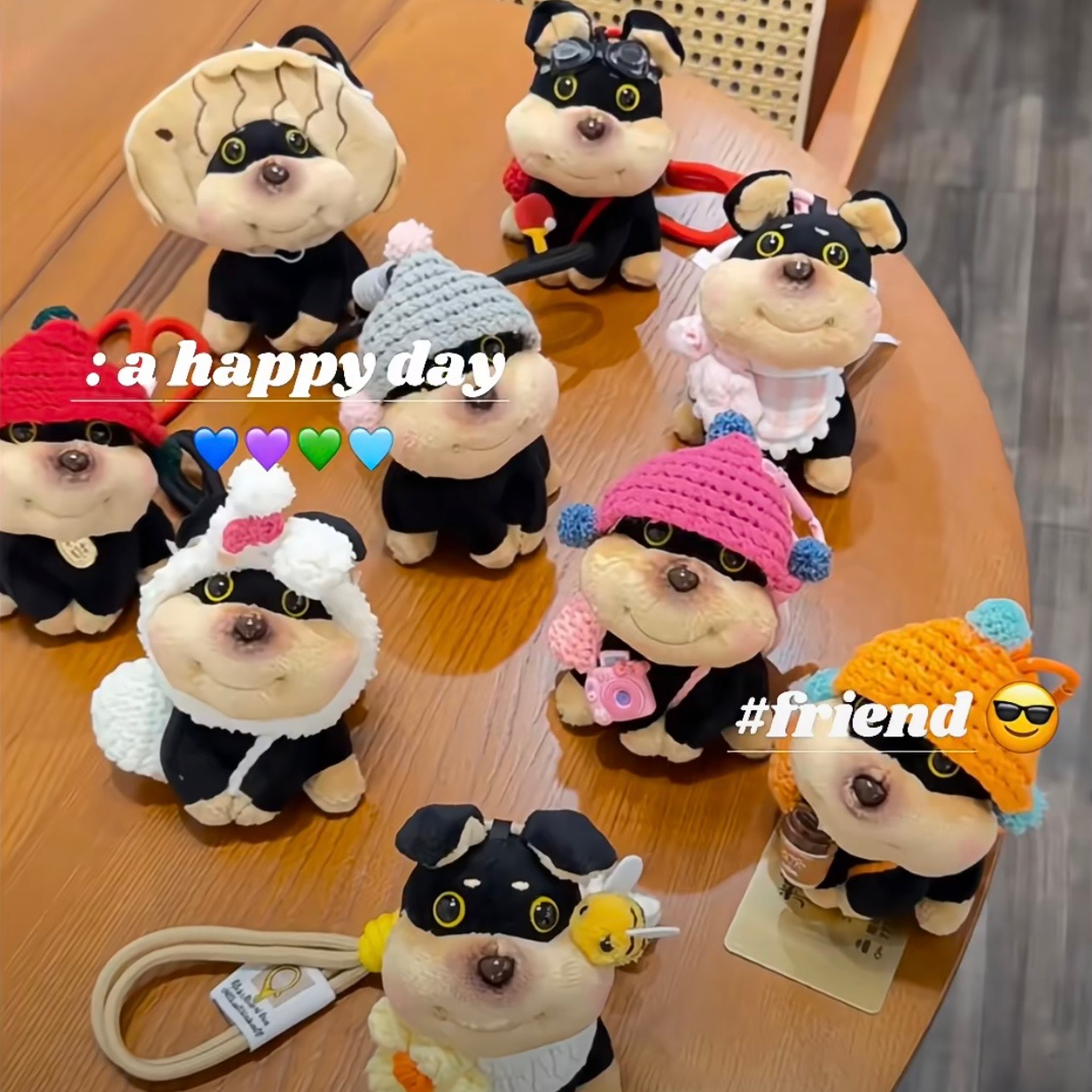 原创爆火可爱蜜蜂狗挂件包包配饰包挂件汽车钥匙链车挂玩偶公仔