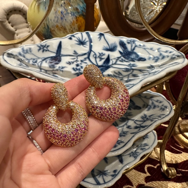 铜合金仿水晶耳饰 【1044】周年珍藏英｜经典原标克拉款CrownFrett