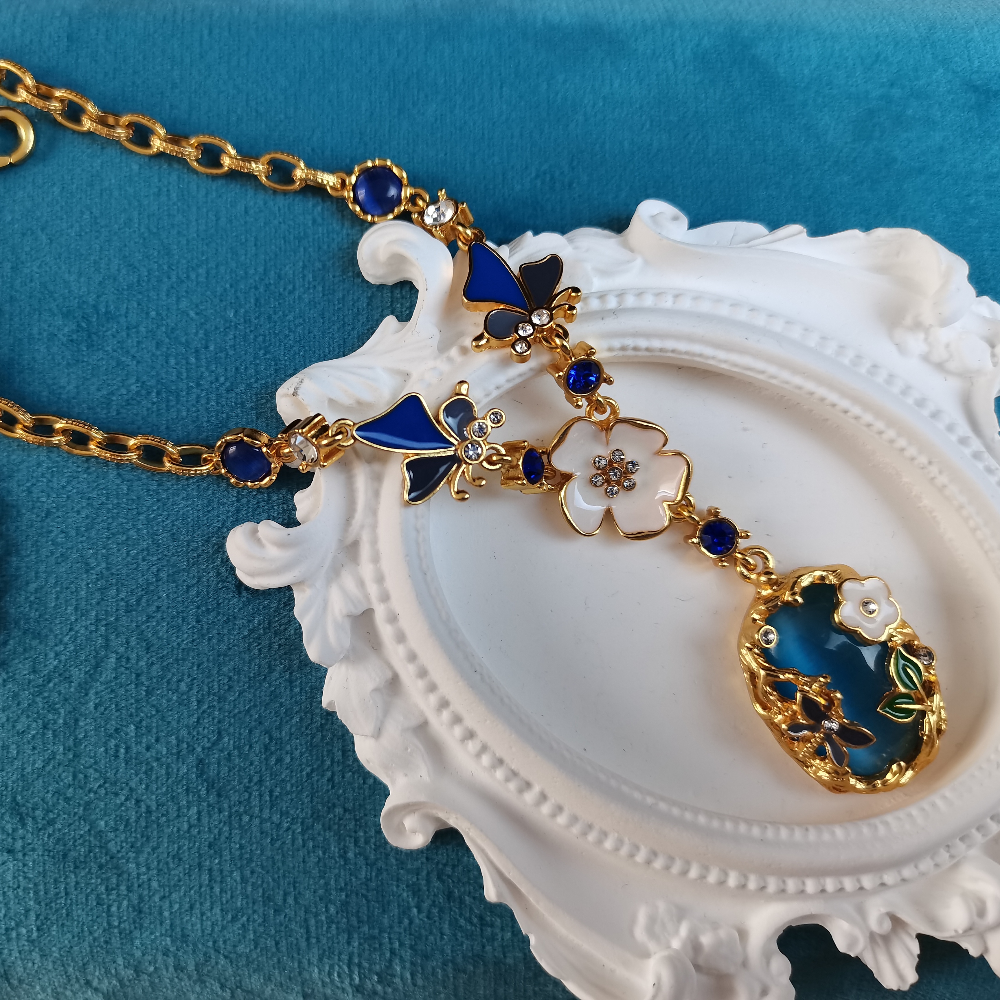 铜合金新中式国风珐琅花朵蜜蜂猫清新甜美精致款金色百搭饰品蓝色