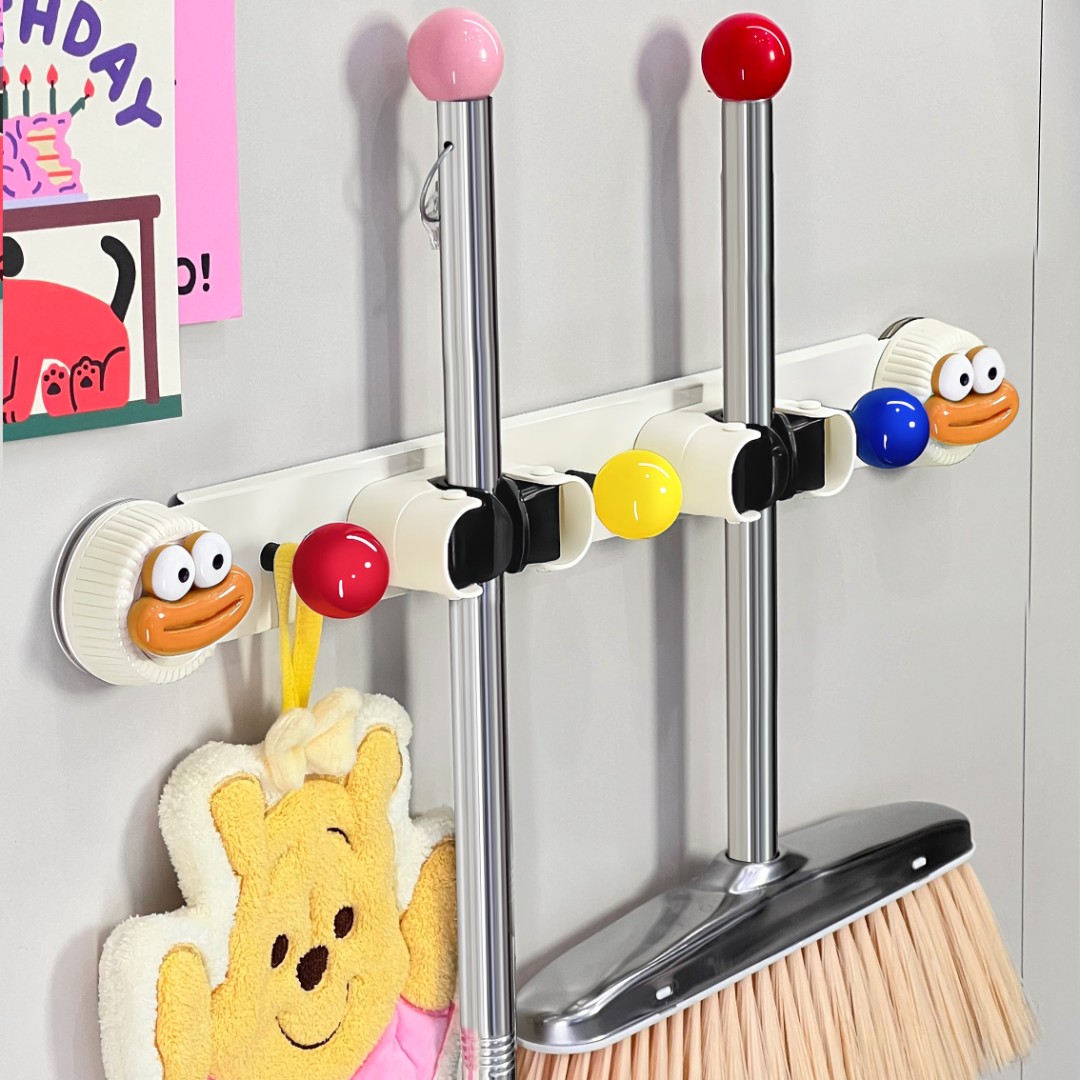左左居里多巴胺吸盘拖把夹免打孔浴室门后扫把挂钩固定收纳神器