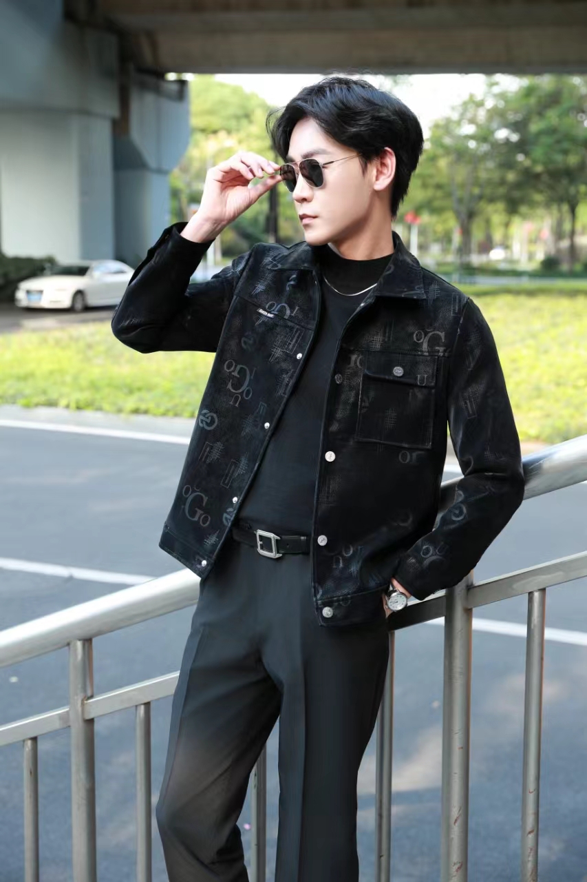 ZOTLI PAOLO/佐丹利·保罗秋冬高档翻领印花皮衣-y007