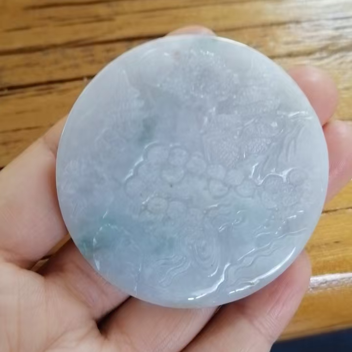 翡翠挂件圆山水5360