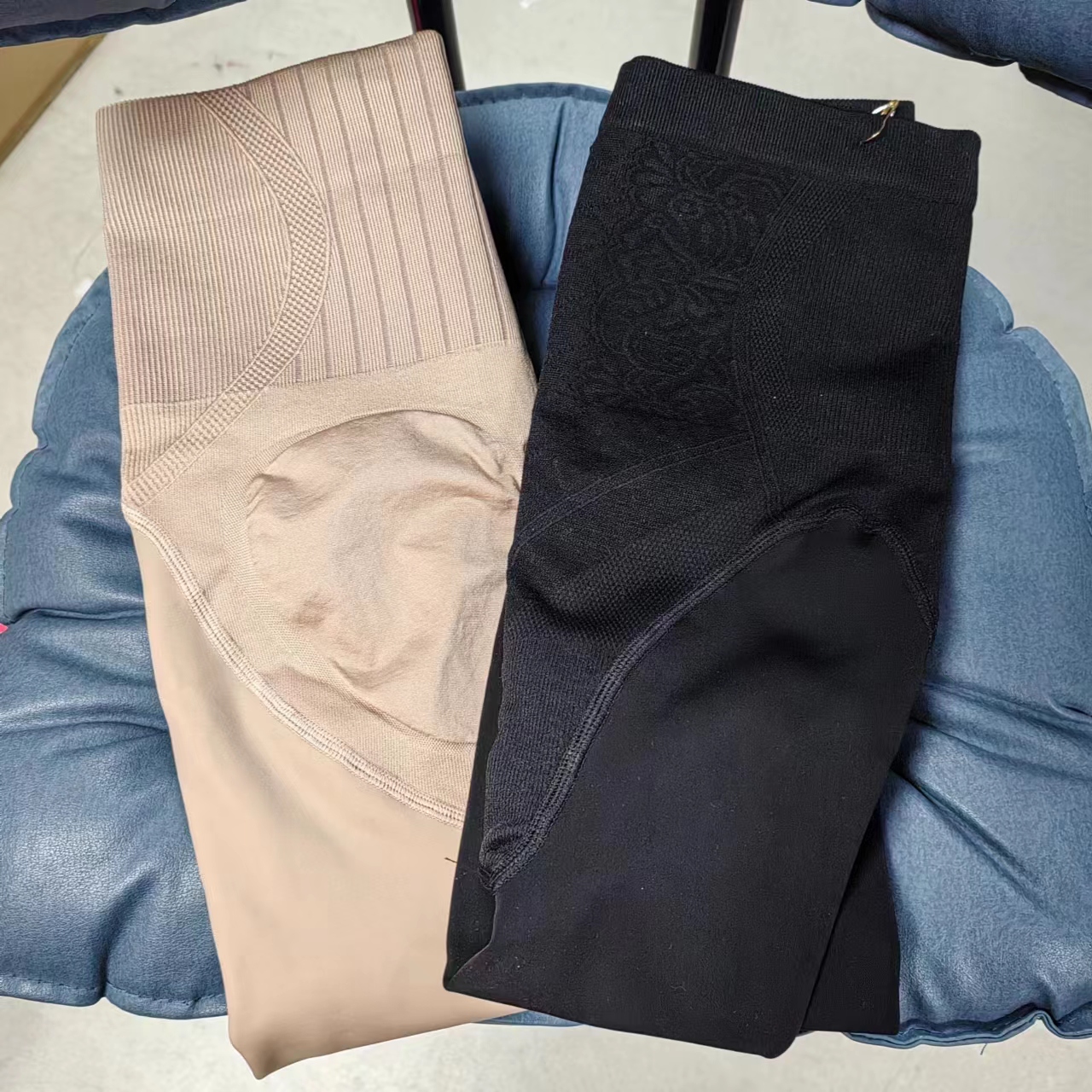 【南油彬哥】黑色+肤色两色长裤打底裤7677