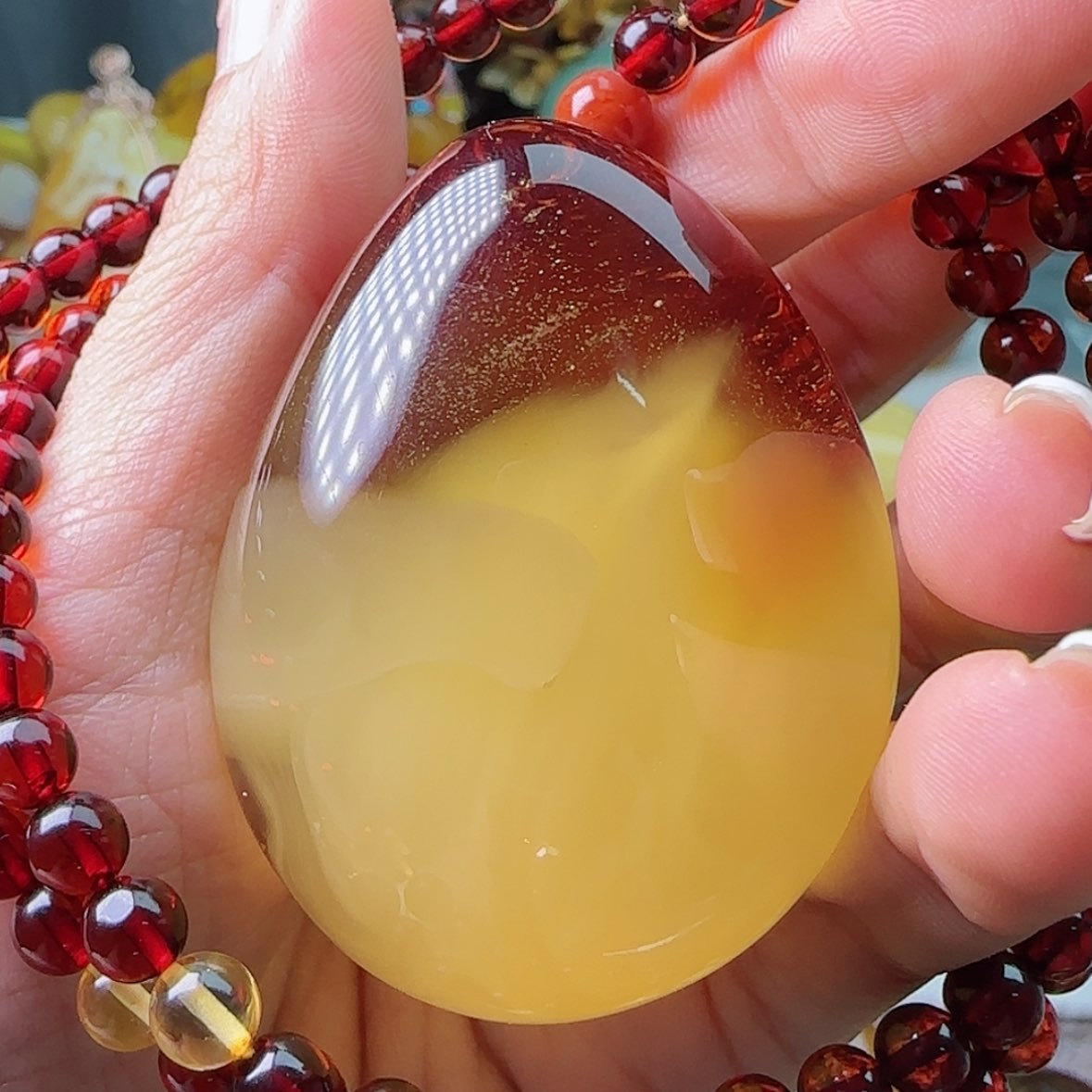 【闪购商品】琥珀颈饰未镶嵌