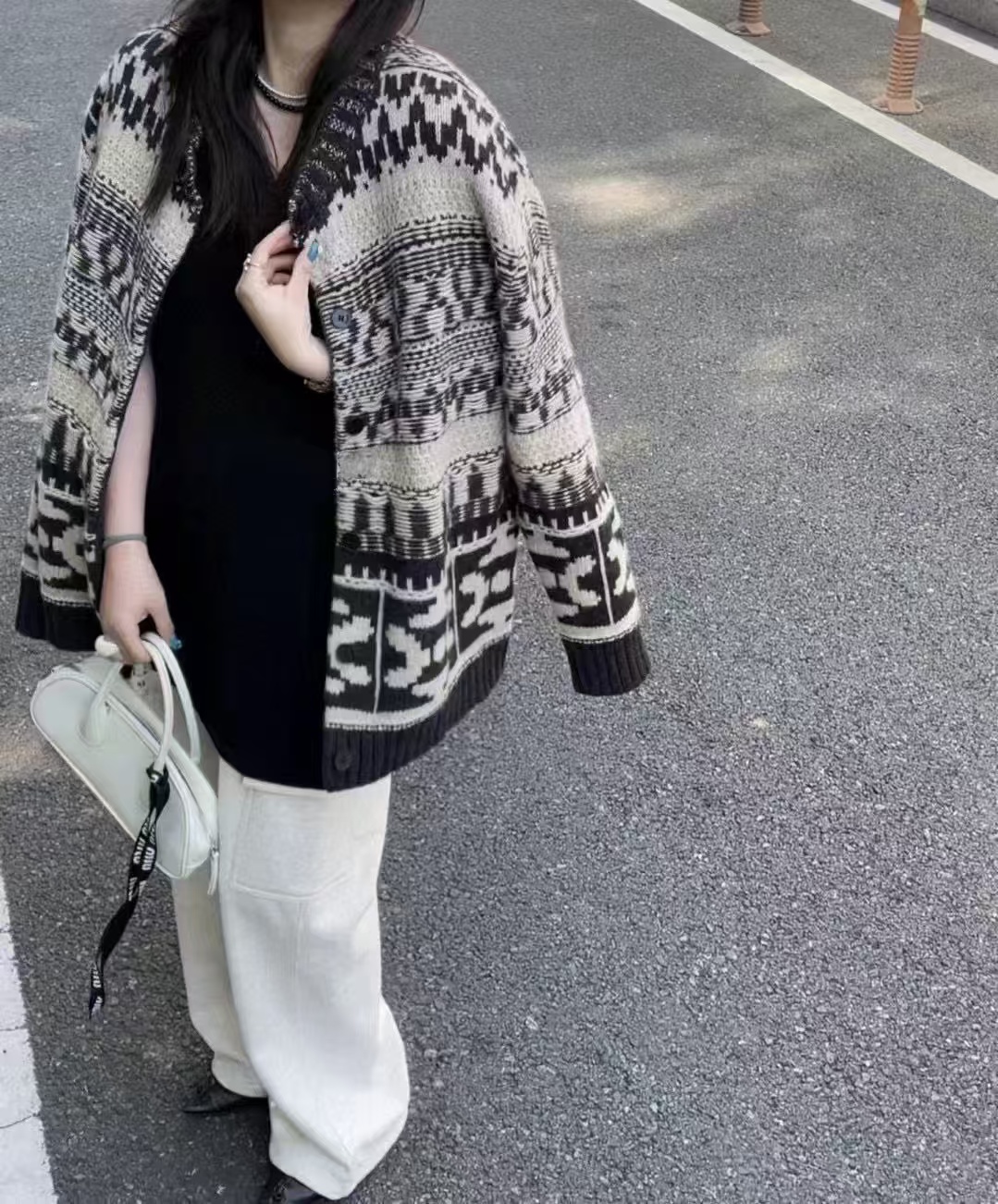 怿辰2店【李公子1-15】（200-299）时尚百搭针织衫