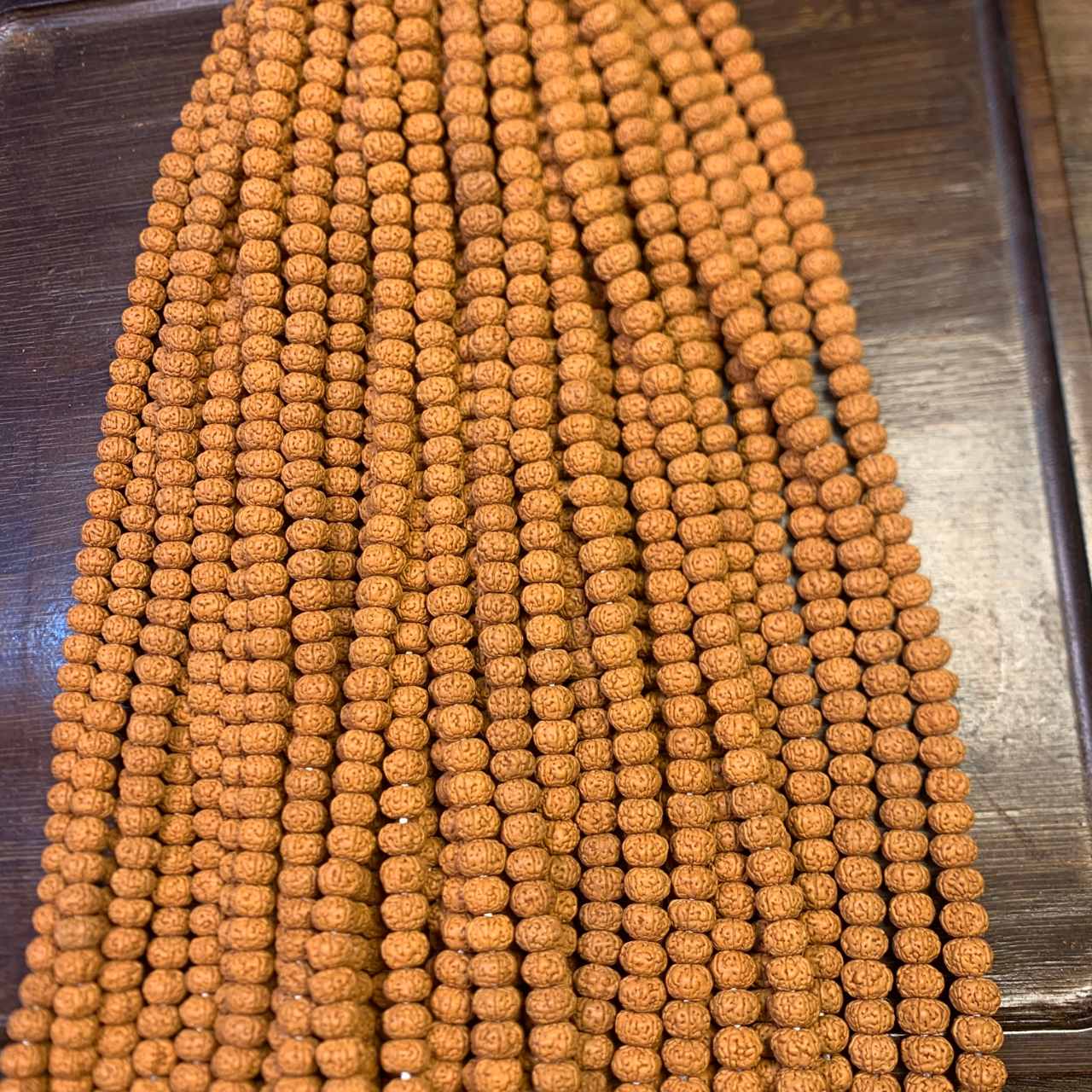 文玩BII红皮老树王六瓣尺寸8-12+562钢丝刷