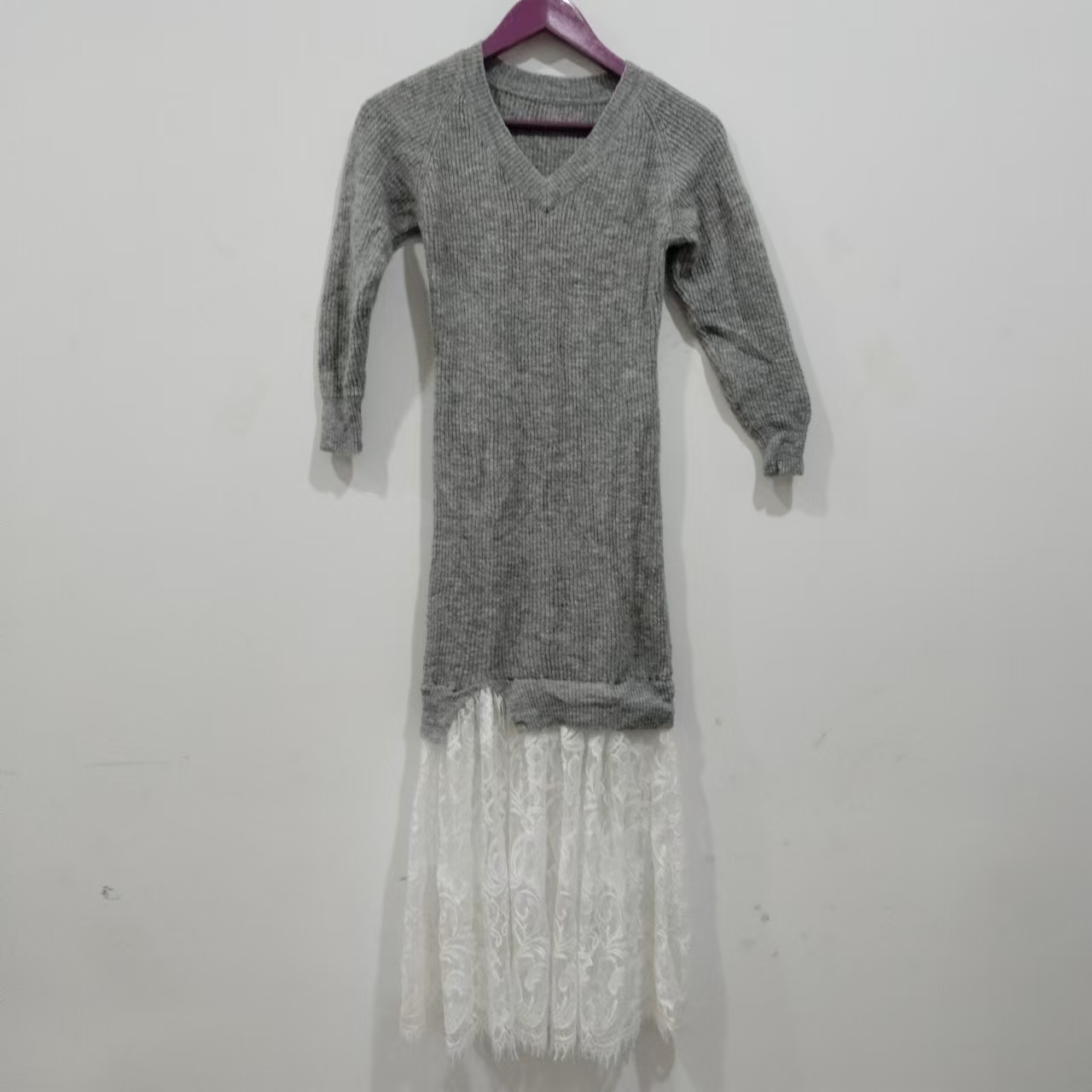 灰色纯欲针织连衣裙V领拼接蕾丝花边浪漫纱裙0078