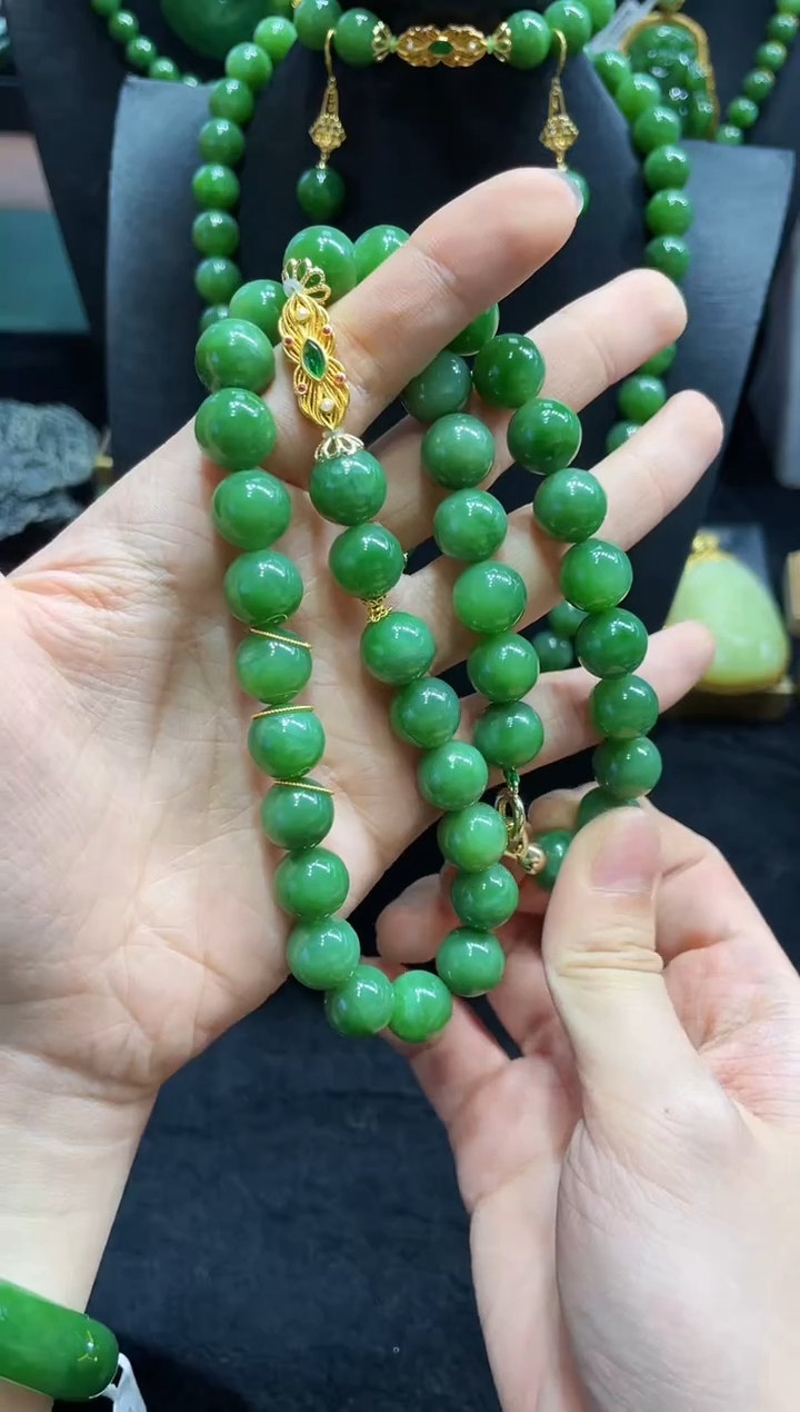 【闪购商品】和田玉项链18K金镶嵌