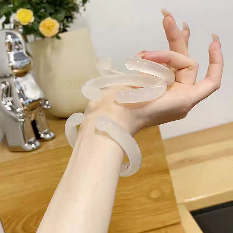 玉镯荔枝天然玛瑙玉髓猫抓手镯玉髓