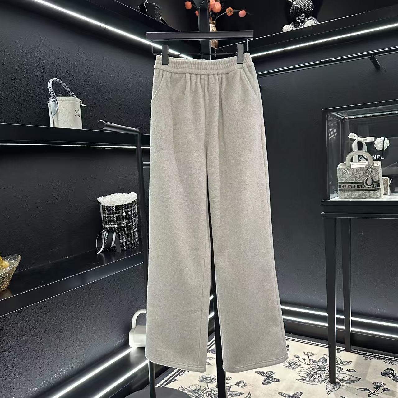 2024秋冬新款加厚毛呢女秋窄版直筒裤子高腰宽松保暖阔腿裤