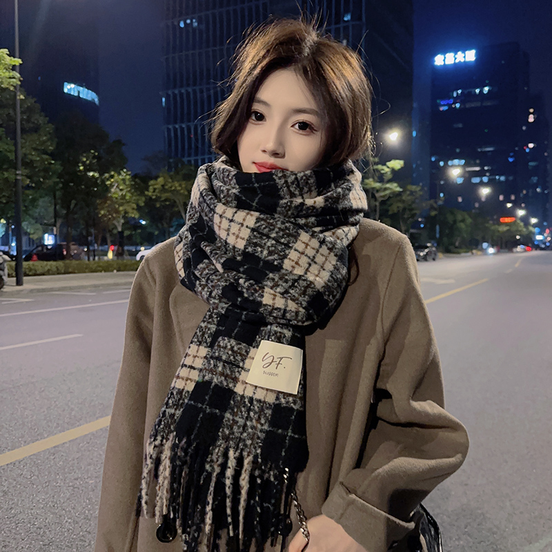 2023新款时尚韩系格子围巾女冬季加厚仿羊绒披肩外搭保暖围脖百搭