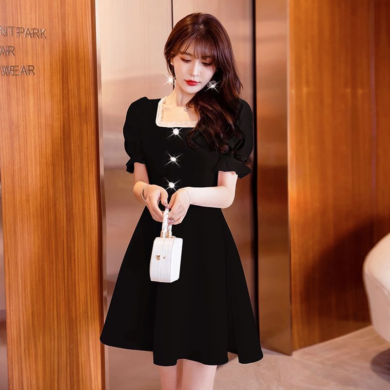 黑色小个子连衣裙高级感女装显瘦夏季新款气质小黑裙性感礼服裙子