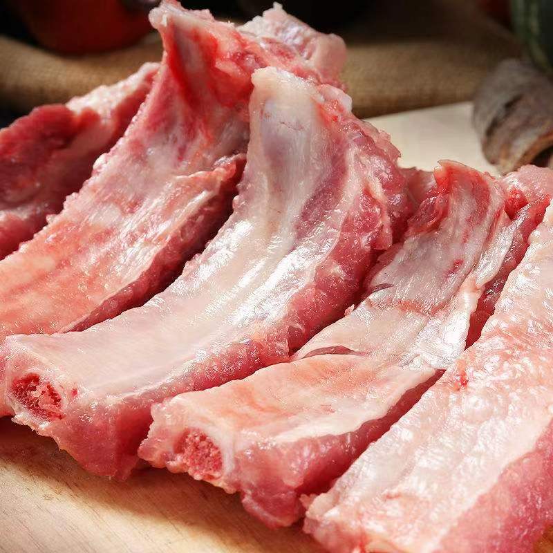 贞香东北粮食猪排骨现场称重3500g