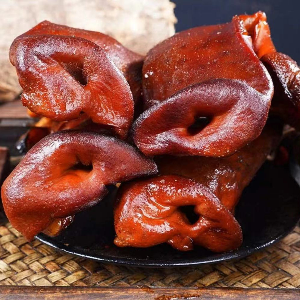 腊猪拱嘴 柴火烟熏腊猪拱嘴湖南特产美食美味