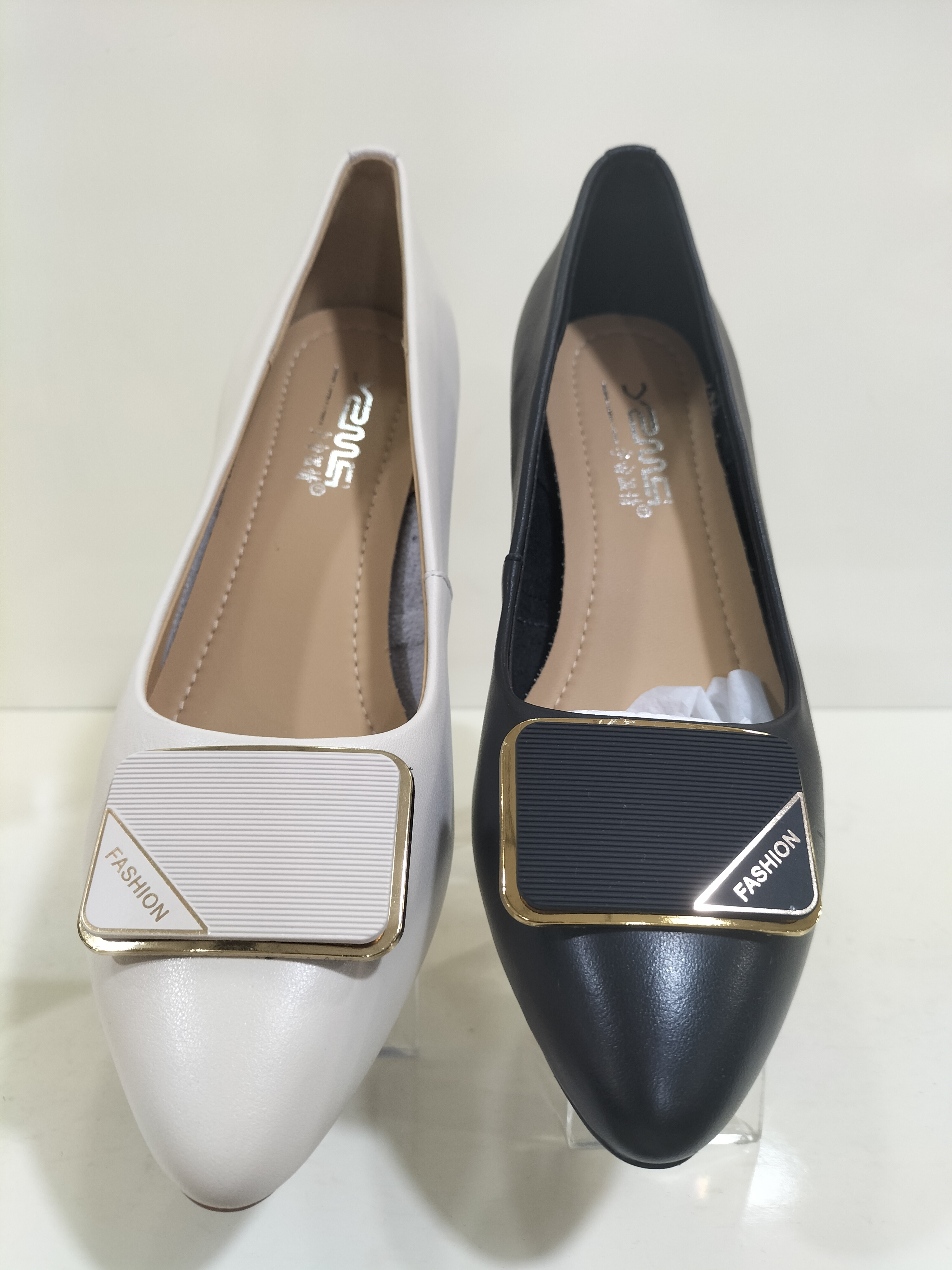 25年新款小船鞋头层小牛皮小寸跟上脚超级舒适