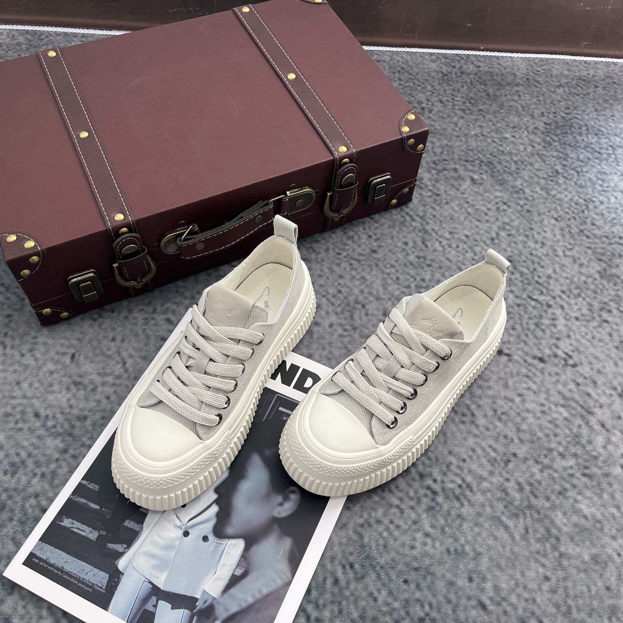 2025新款帆布小白鞋百搭女鞋透气饼干鞋运动鞋系带厚底女鞋