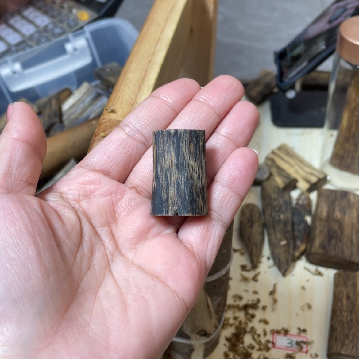 【闪购商品】沉香吊坠绿棋楠素牌4.6克