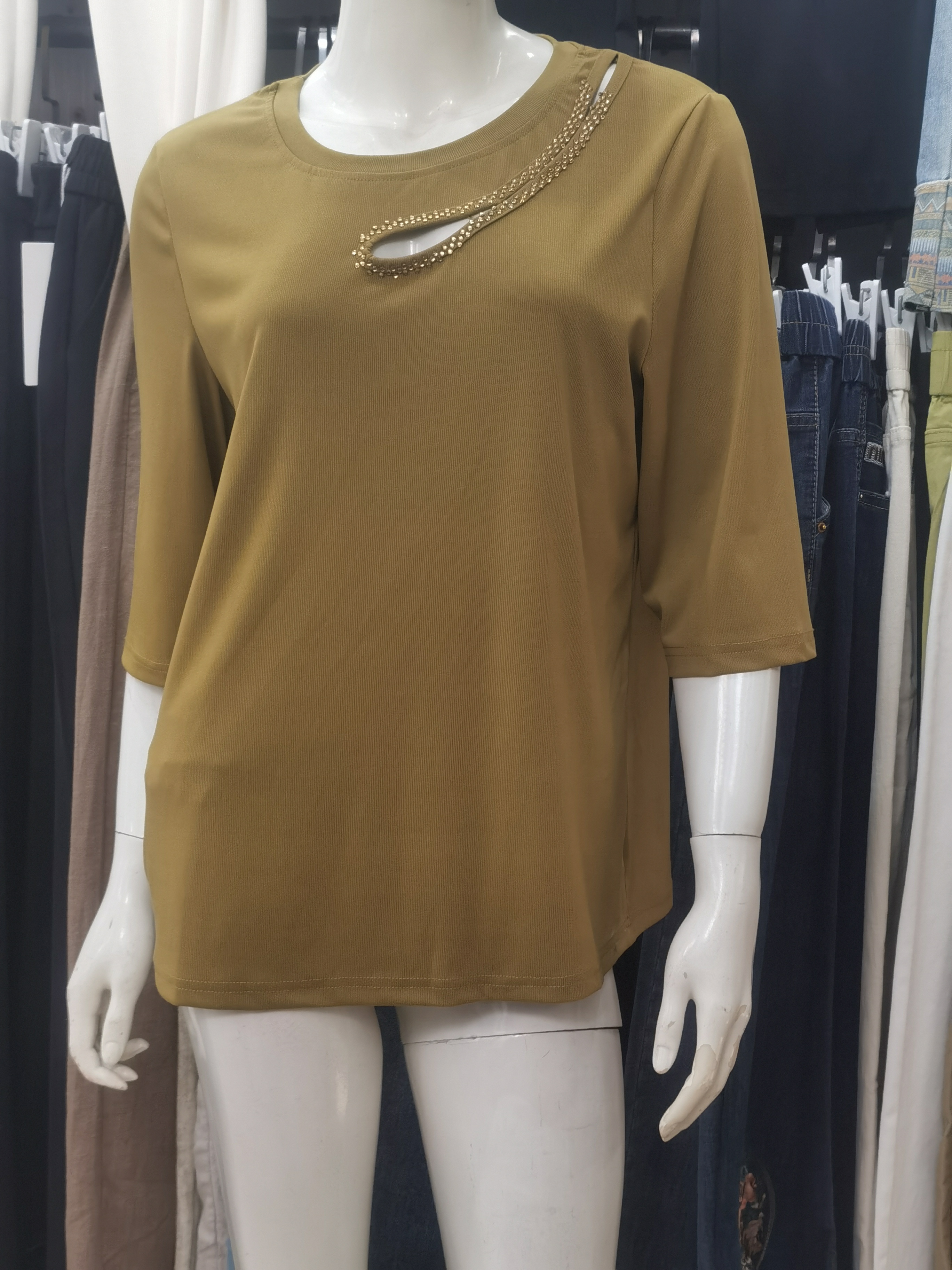 大码时尚中袖小衫