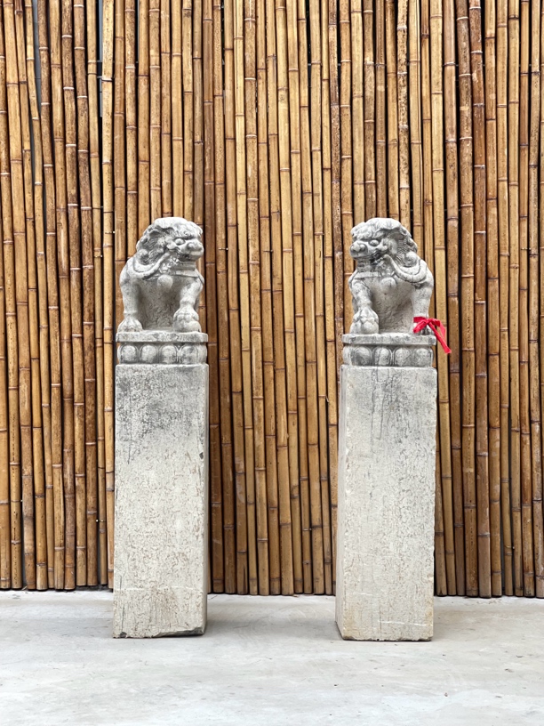 【门前成对·拴马桩】  纵横30，高140