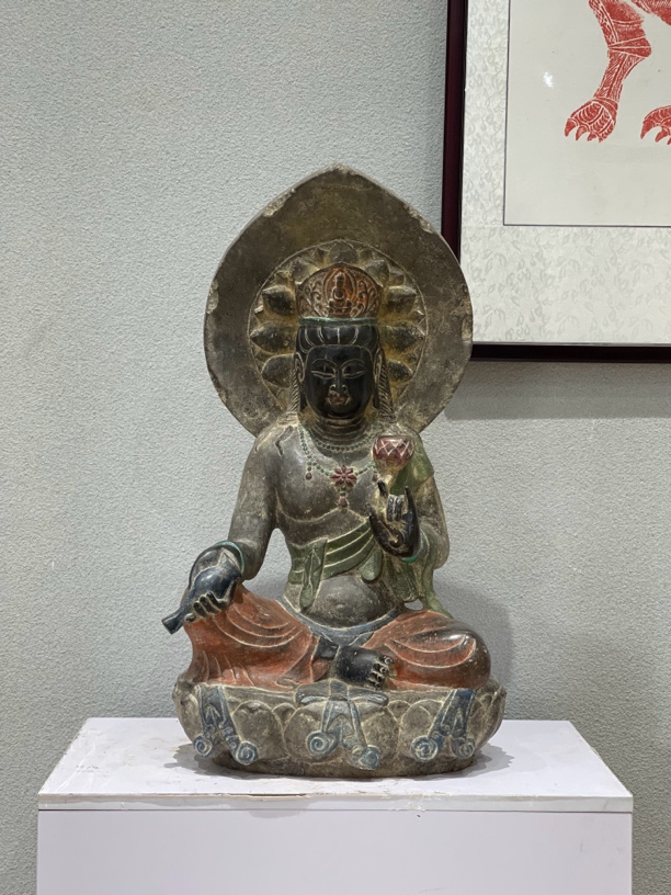 【青石彩绘·观音菩萨像】  底座36-26，高68