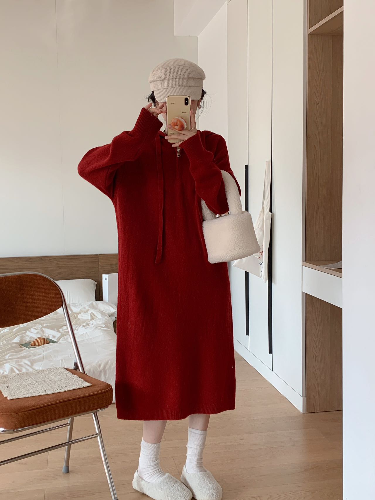 820秋冬2025新款韩版针织连衣裙保暖显瘦中长款打底裙连帽毛衣裙