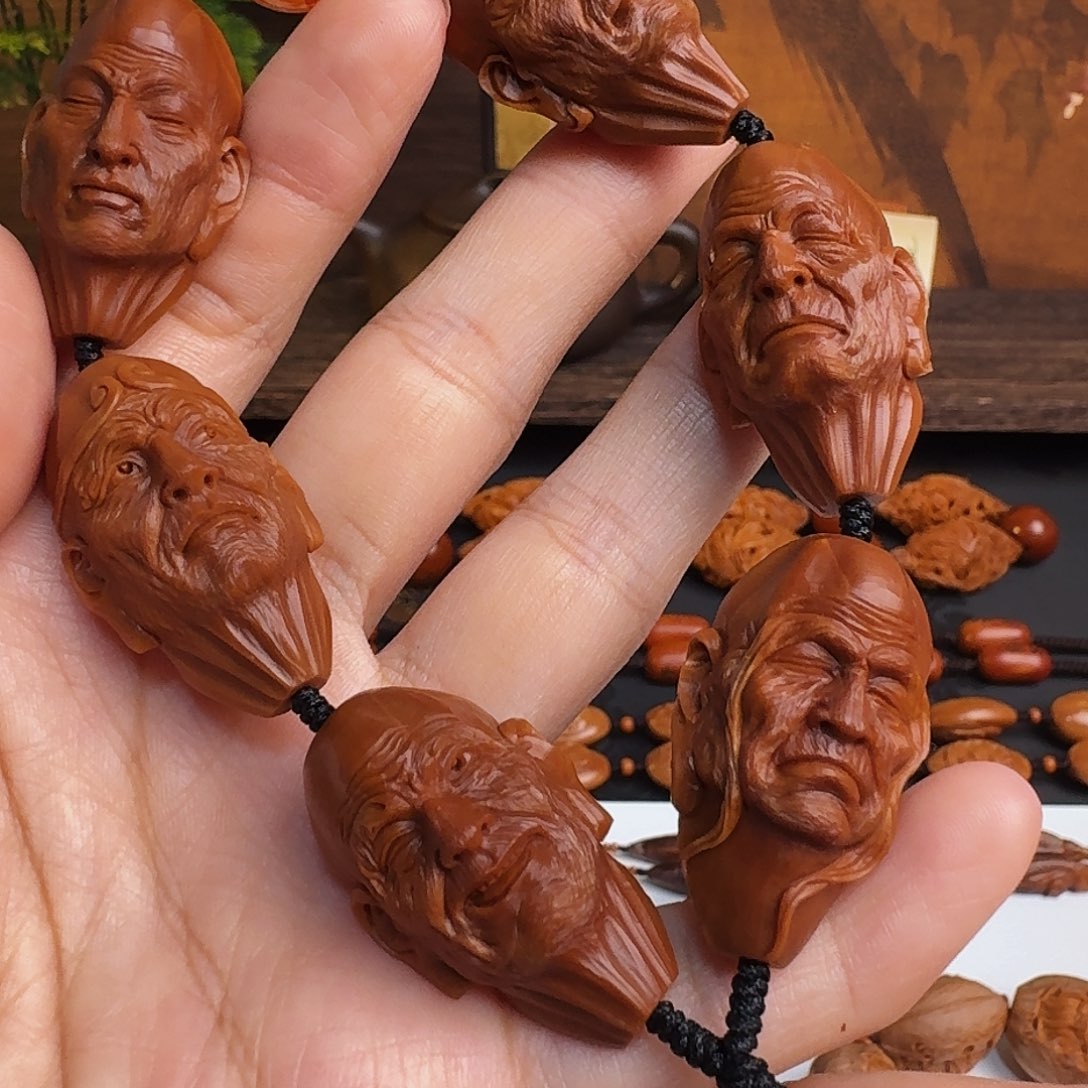橄榄核核雕七星罗汉