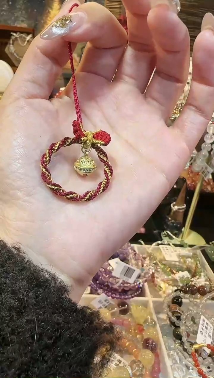 【闪购商品】水晶手绳未镶嵌铃铛