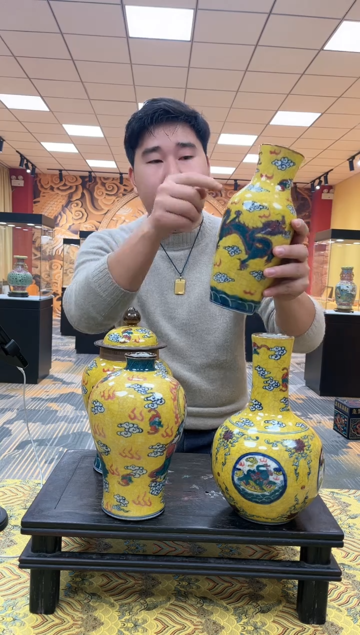 【闪购商品】陶瓷摆件C149其中一个