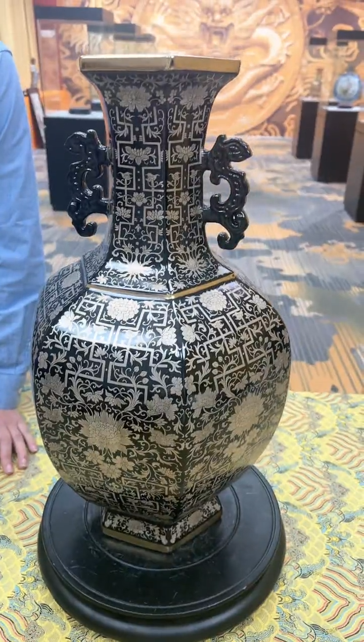 【闪购商品】陶瓷摆件C213