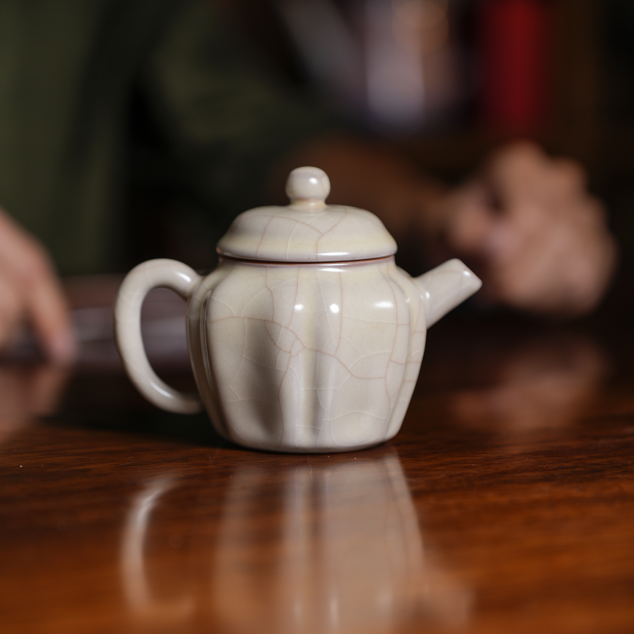 【西泠墨香上新】金丝铁线传世哥窑  观乐壶HX0416