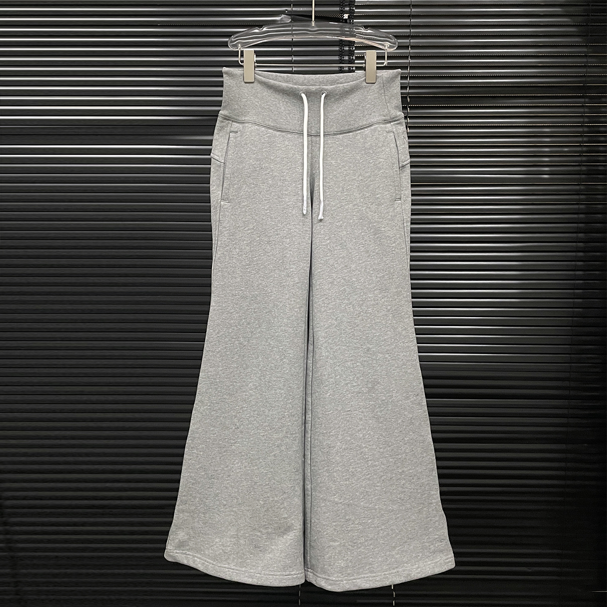 付新博女装宽腰喇叭裤卫裤女可束脚小众时尚显瘦高腰休闲裤13557