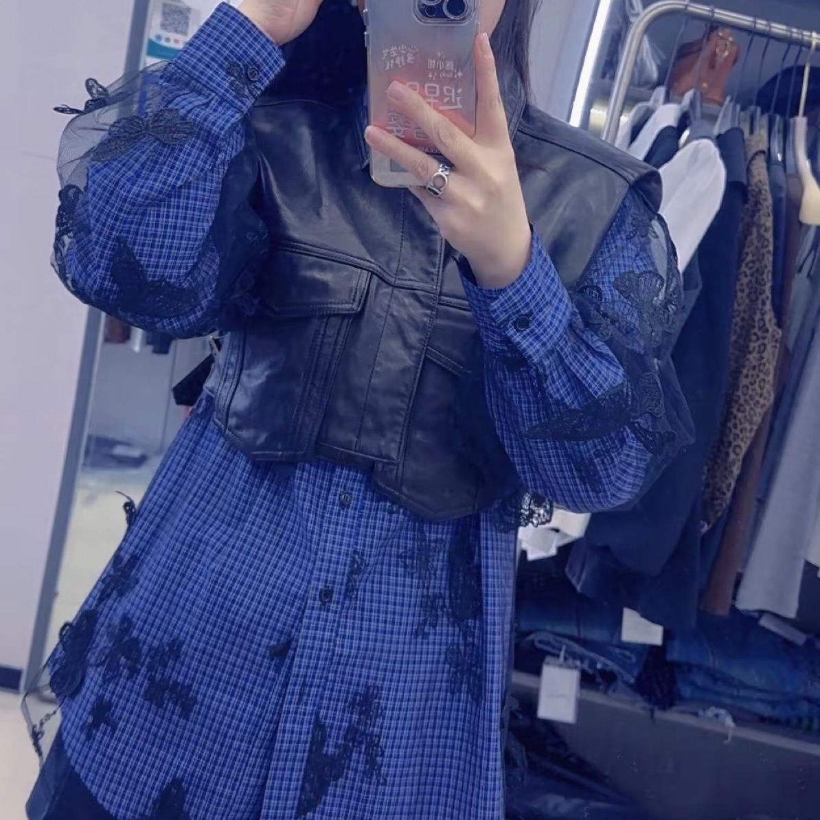 格子短款衬衫时尚蓝色连衣裙拼接皮马甲两件套秋季韩版气质套装女