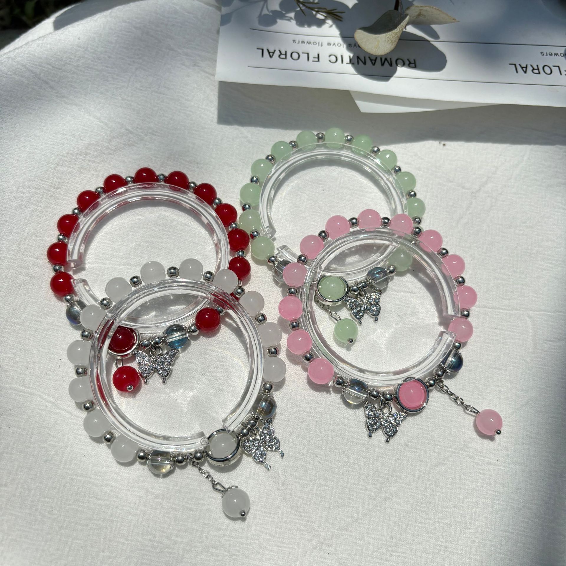 铜合金琉璃手链 抖音仿猫眼石蝴蝶手链女ins小众设计灰月光手串