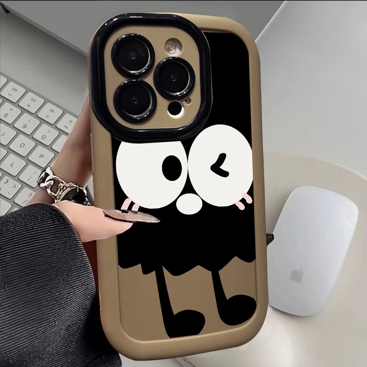 新款大眼煤球苹果15手机壳iPhone14软壳13promax全包11防摔12创意