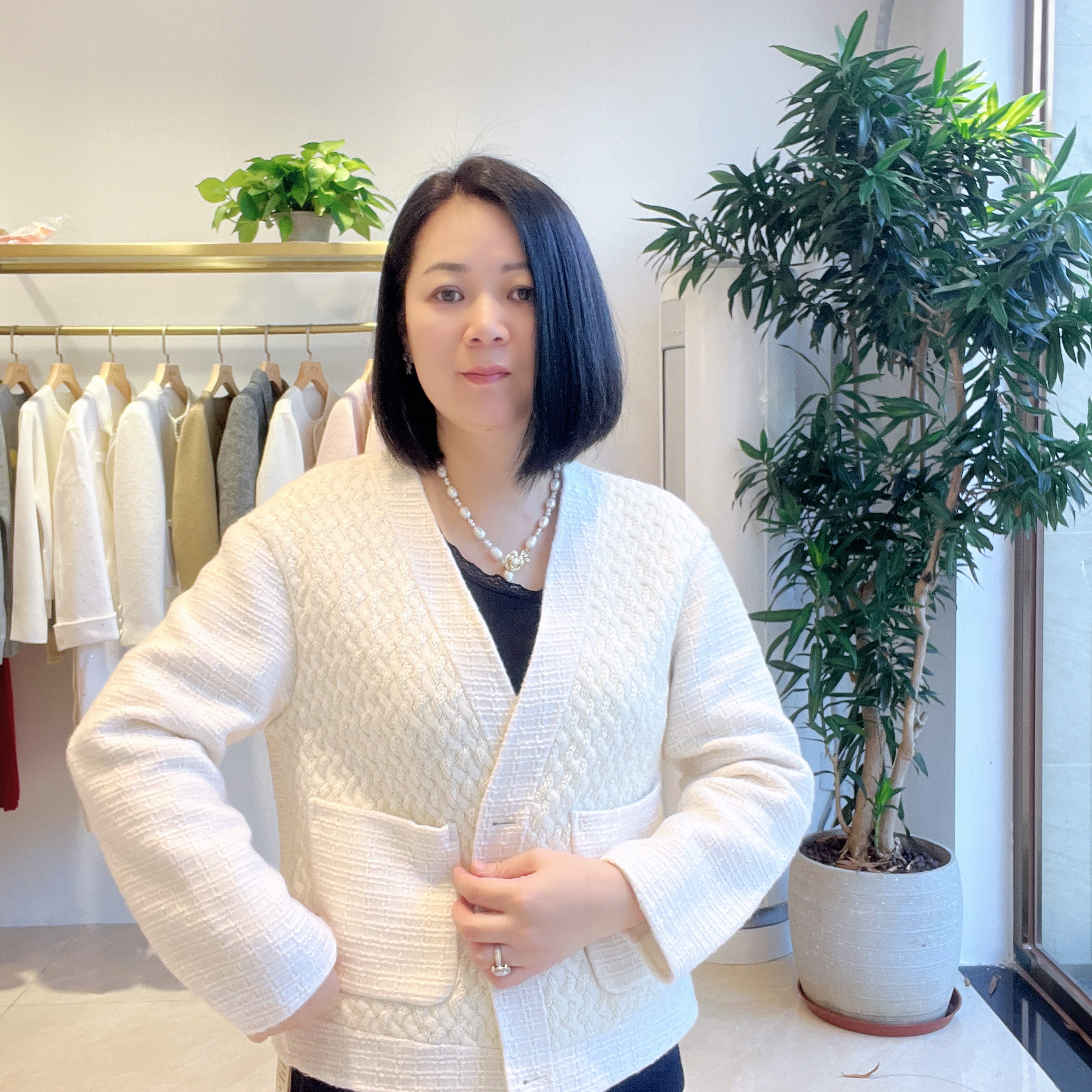 经典气质针织衫女短款小香风开衫外套