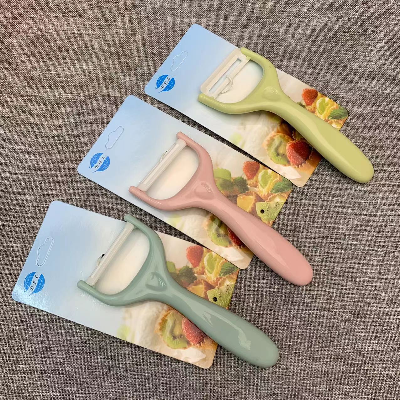 S146亗陶瓷削皮刀随机色1支丨臻好思念 耳套厂家提供福利