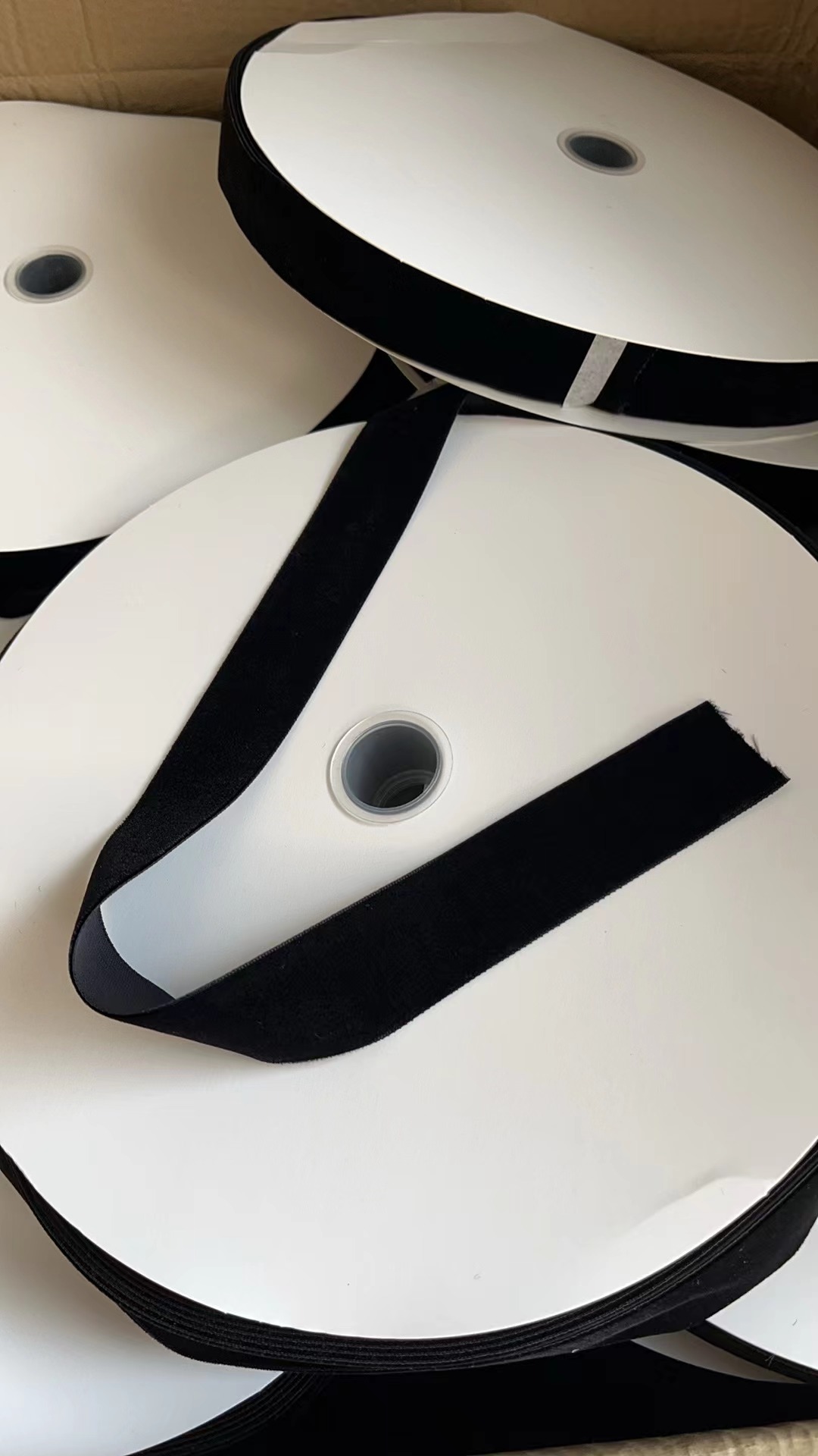 窗帘装饰配件辅料黑色植绒3公分厚包边包边条