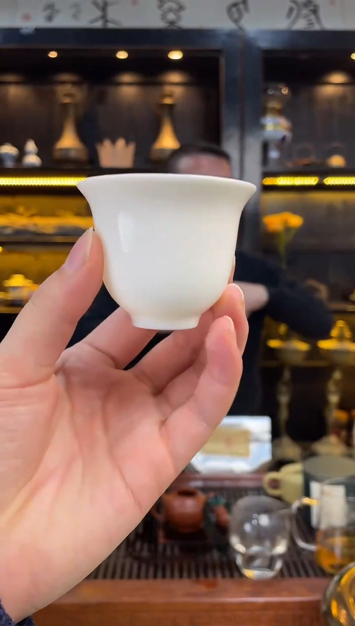 【闪购商品】瓷杯子