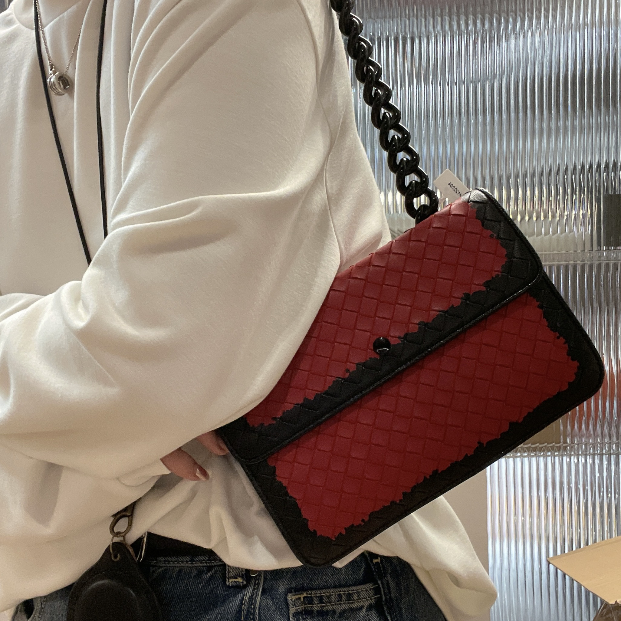 95新 BOTTEGA VENETA/葆蝶家 红黑拼色双子星单肩包