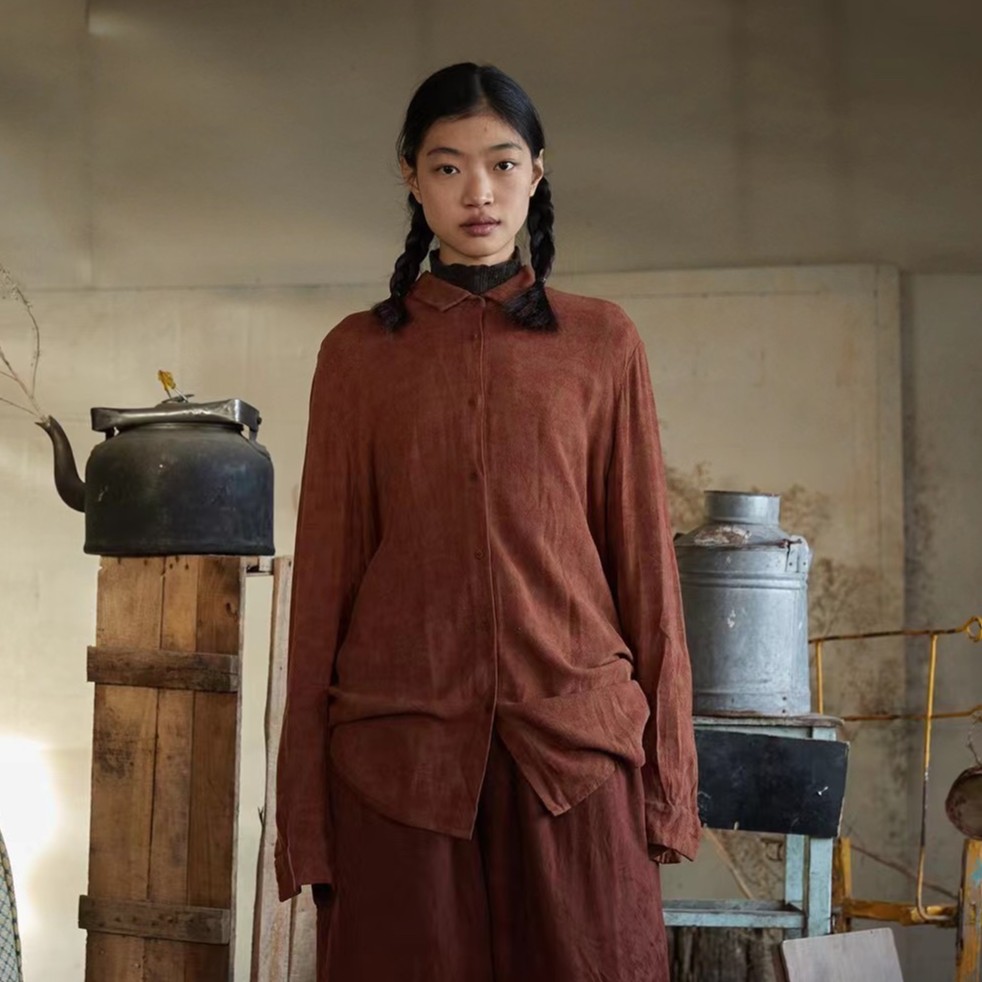 左岸迷香·贞琦坊【衬衫】款号：Z23FW1001百搭休闲提花